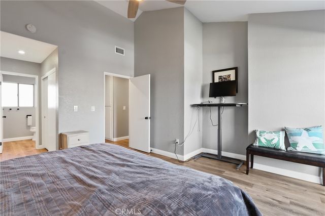 16611 Sell 24, Huntington Beach, CA 92649