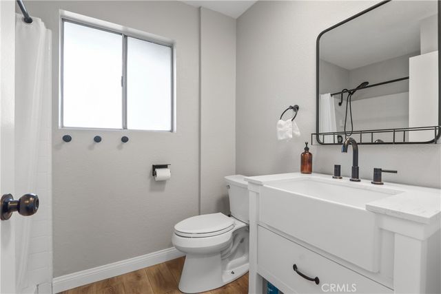 16611 Sell 24, Huntington Beach, CA 92649