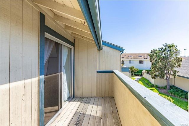 16611 Sell 24, Huntington Beach, CA 92649