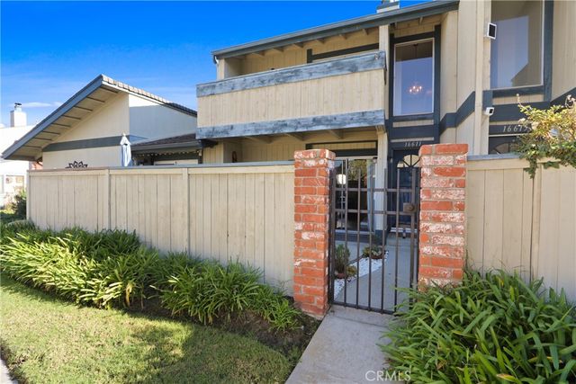 16611 Sell 24, Huntington Beach, CA 92649