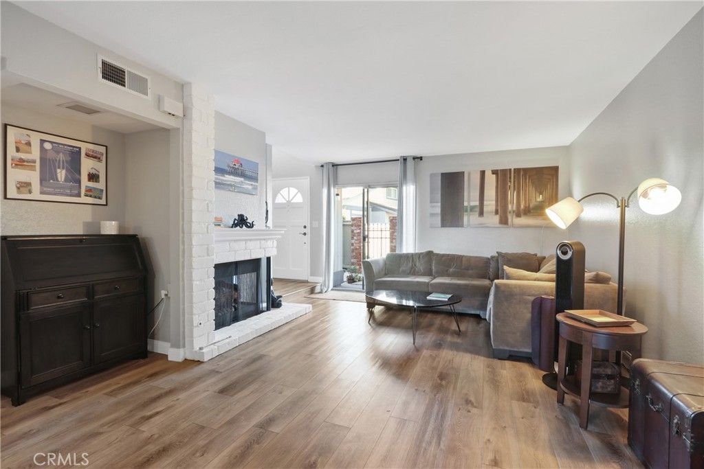 16611 Sell 24, Huntington Beach, CA 92649