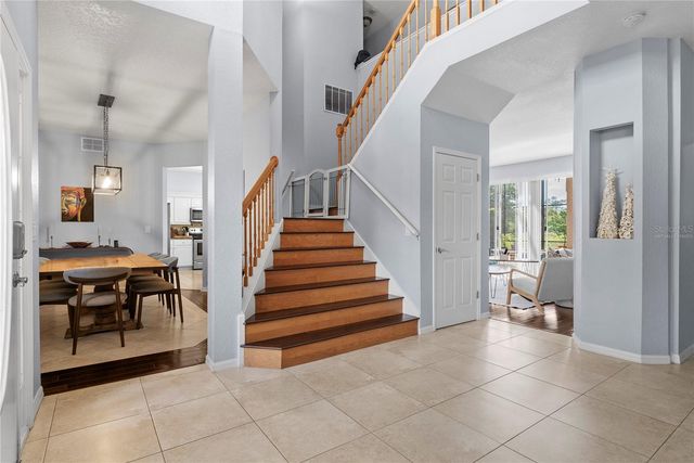 2264 STONE CROSS CIRCLE, Orlando, FL 32828