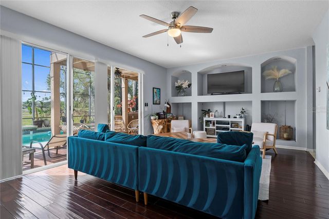 2264 STONE CROSS CIRCLE, Orlando, FL 32828