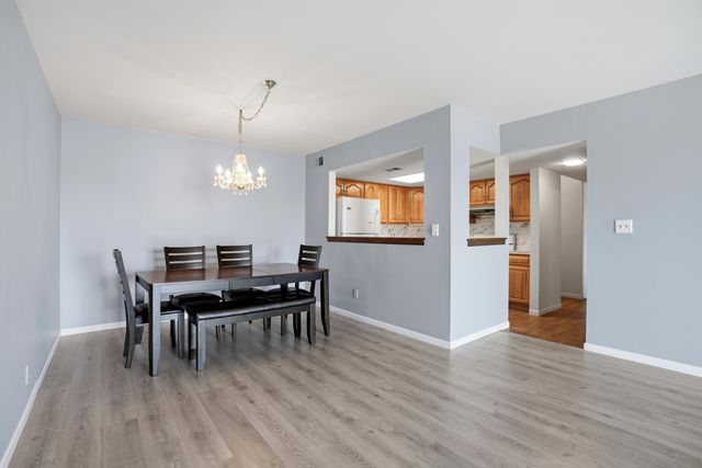 2371 Deerpath Drive 305, Schererville, IN 46375