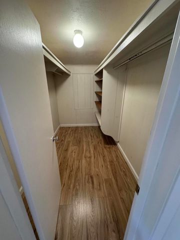 1717 Deer Creek Road, Shasta Lake, CA 96019