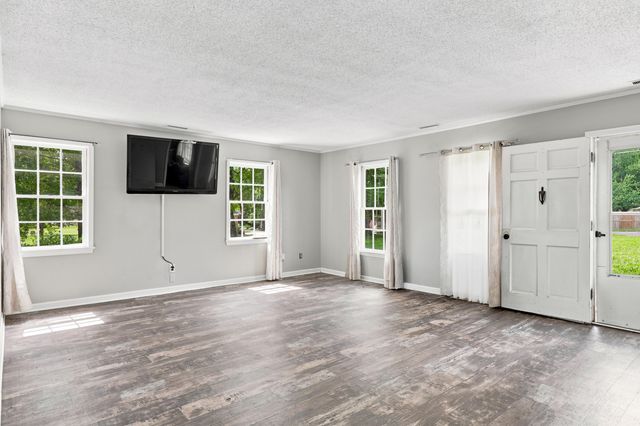2037 Woodchase Close NE, Cleveland, TN 37311