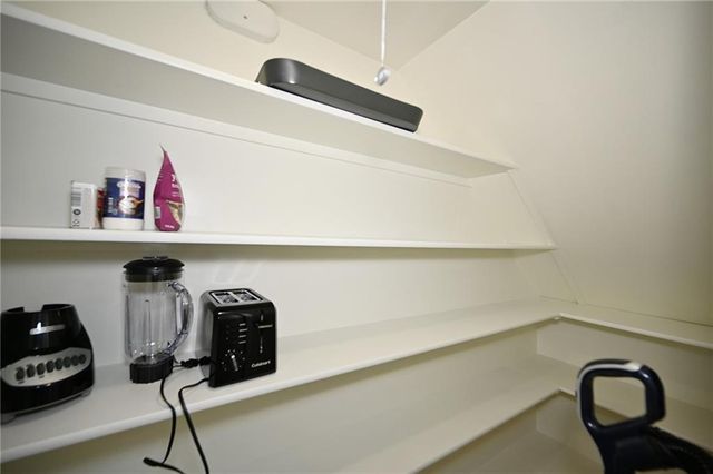 441 W 10th Street, Kansas City, MO 64105