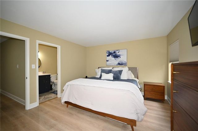 441 W 10th Street, Kansas City, MO 64105