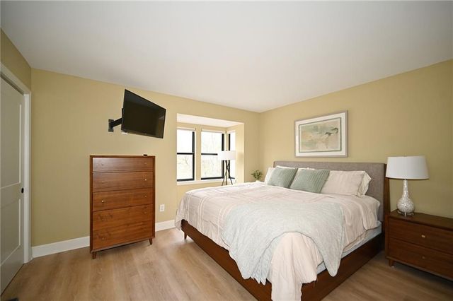 441 W 10th Street, Kansas City, MO 64105