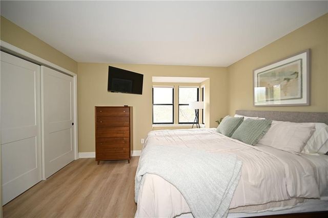 441 W 10th Street, Kansas City, MO 64105