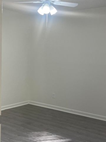 4052 PATTE ANN DR, Memphis, TN 38116