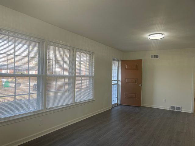 4052 PATTE ANN DR, Memphis, TN 38116