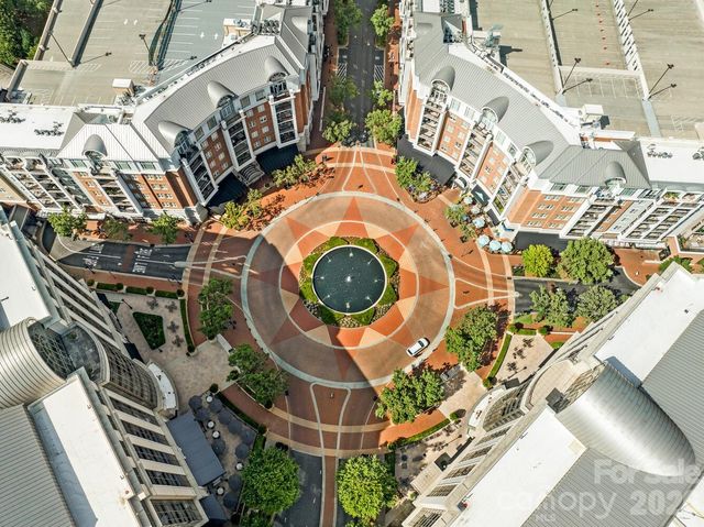 4625 Piedmont Row Drive 615, Charlotte, NC 28210