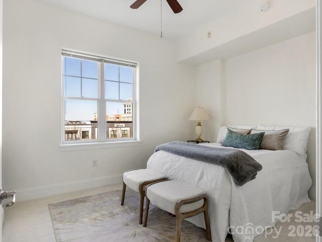 4625 Piedmont Row Drive 615, Charlotte, NC 28210
