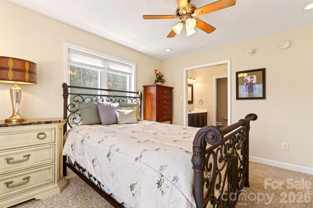 741 Blue Ridge Drive N, Marion, NC 28752