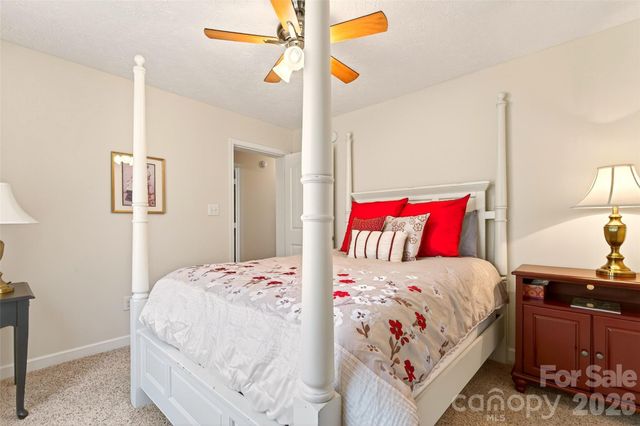 741 Blue Ridge Drive N, Marion, NC 28752