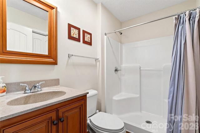 741 Blue Ridge Drive N, Marion, NC 28752