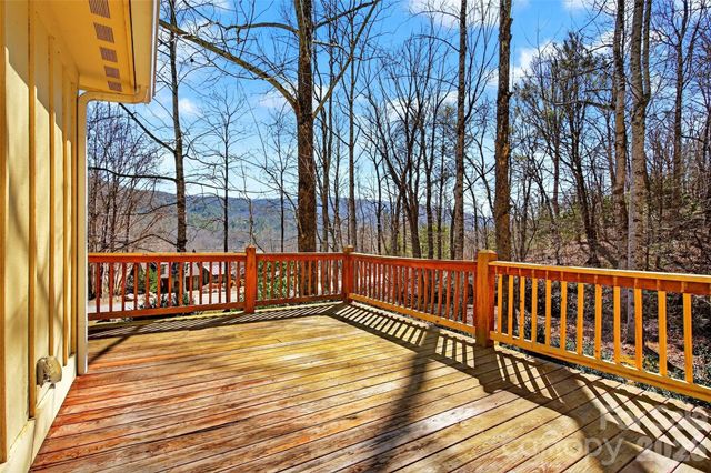 741 Blue Ridge Drive N, Marion, NC 28752