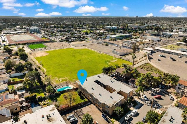 5511 Adelaide Avenue 27, San Diego, CA 92115