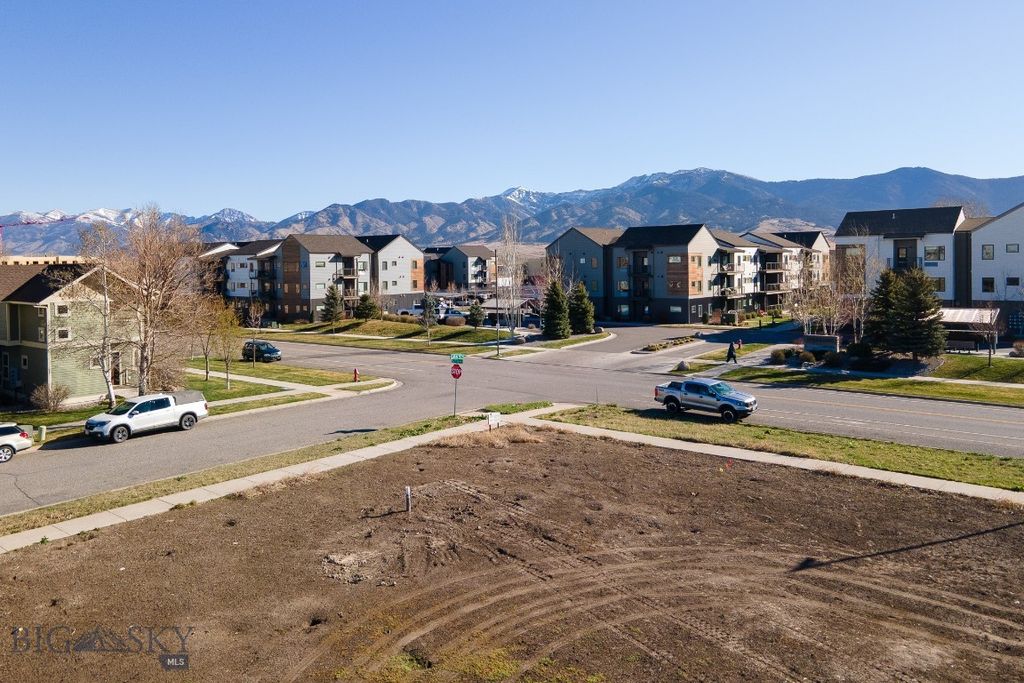 3219 N 27th, Bozeman, MT 59718 photo 2