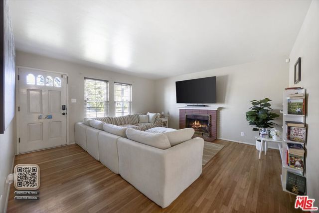 2121 Westhaven Avenue, Bakersfield, CA 93304