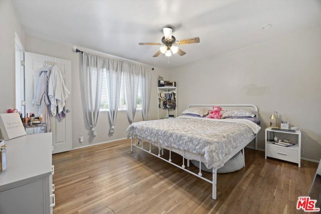 2121 Westhaven Avenue, Bakersfield, CA 93304