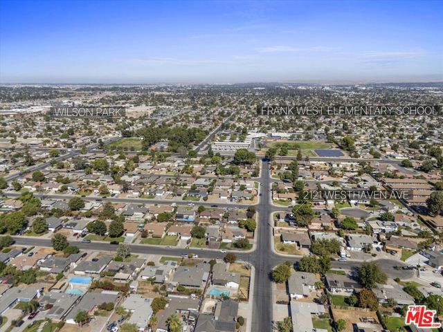 2121 Westhaven Avenue, Bakersfield, CA 93304
