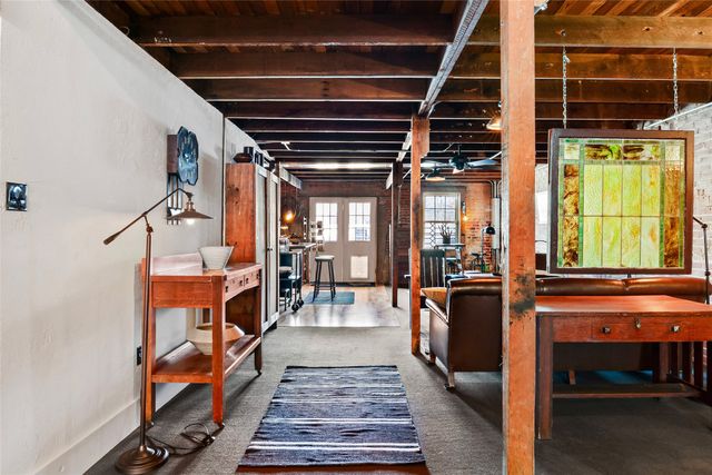118 W Grand Street 1A, Whitewright, TX 75491
