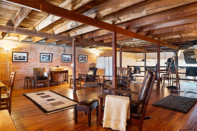 118 W Grand Street 1A, Whitewright, TX 75491