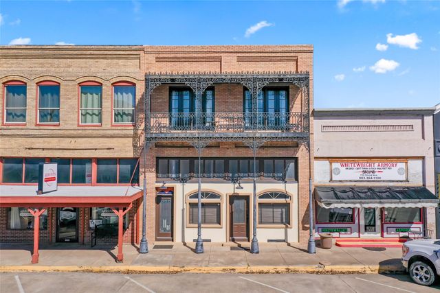 118 W Grand Street 1A, Whitewright, TX 75491