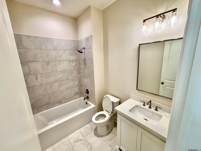 13201 Magnolia Square Dr, Central, LA 70818