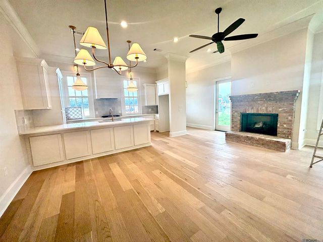 13201 Magnolia Square Dr, Central, LA 70818