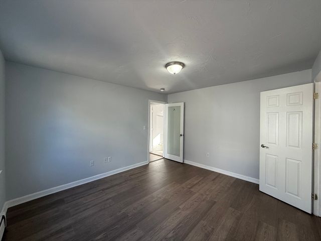 30 Sanger St 1, Framingham, MA 01702