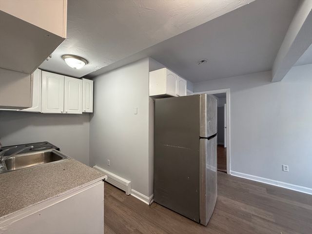 30 Sanger St 1, Framingham, MA 01702