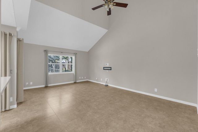 22577 Blue Fin Trail, Boca Raton, FL 33428