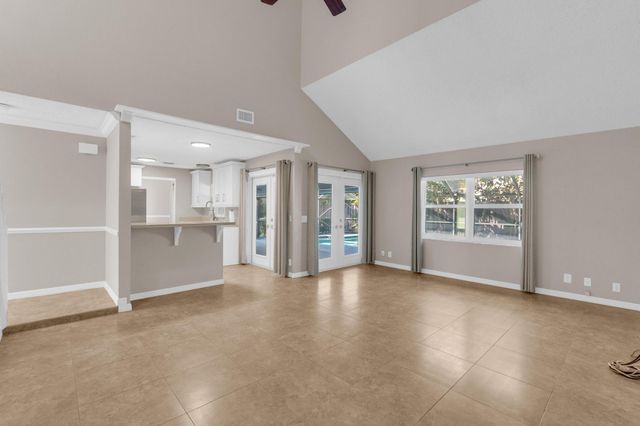 22577 Blue Fin Trail, Boca Raton, FL 33428