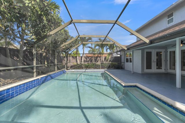 22577 Blue Fin Trail, Boca Raton, FL 33428