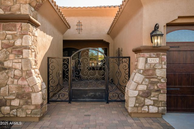 12937 W CALLE DE SOL --, Peoria, AZ 85383