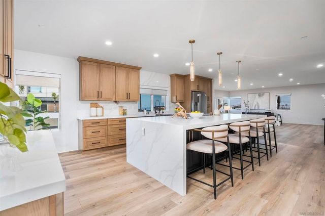 4593 Coronado Ave, San Diego, CA 92107