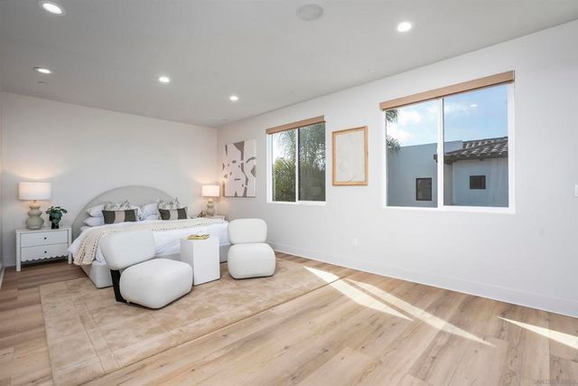 4593 Coronado Ave, San Diego, CA 92107