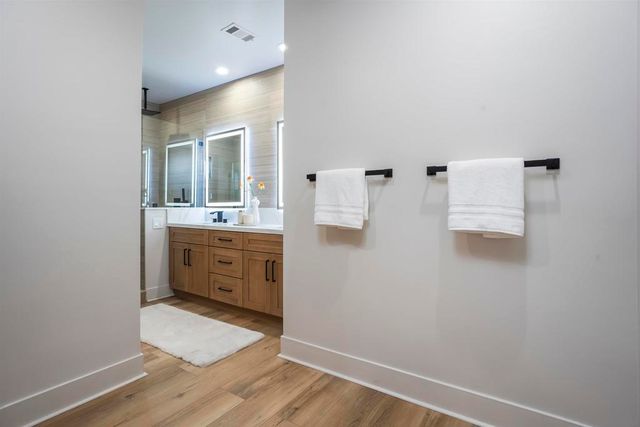 4593 Coronado Ave, San Diego, CA 92107