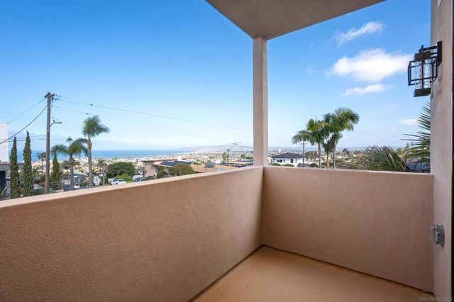 4593 Coronado Ave, San Diego, CA 92107