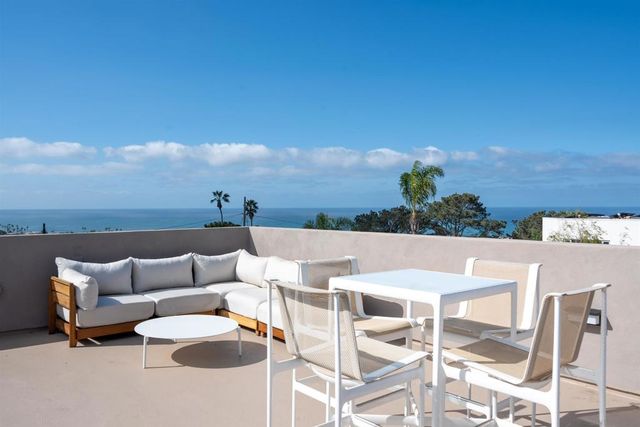 4593 Coronado Ave, San Diego, CA 92107