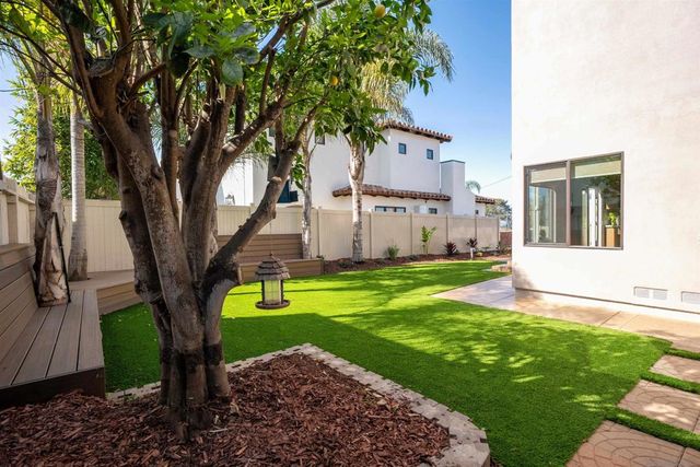 4593 Coronado Ave, San Diego, CA 92107