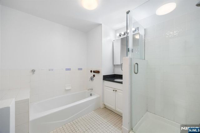 600 Harbor Boulevard 955, Weehawken, NJ 07086