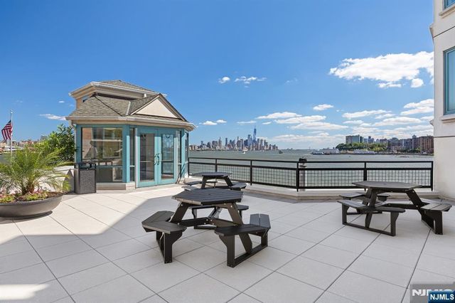 600 Harbor Boulevard 955, Weehawken, NJ 07086