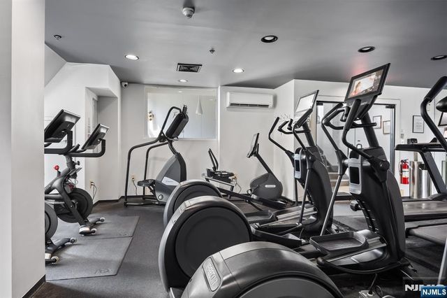 600 Harbor Boulevard 955, Weehawken, NJ 07086