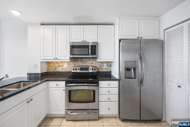 600 Harbor Boulevard 955, Weehawken, NJ 07086