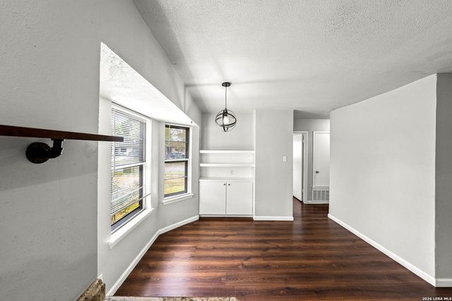 5803 WOODHOLLOW, San Antonio, TX 78218