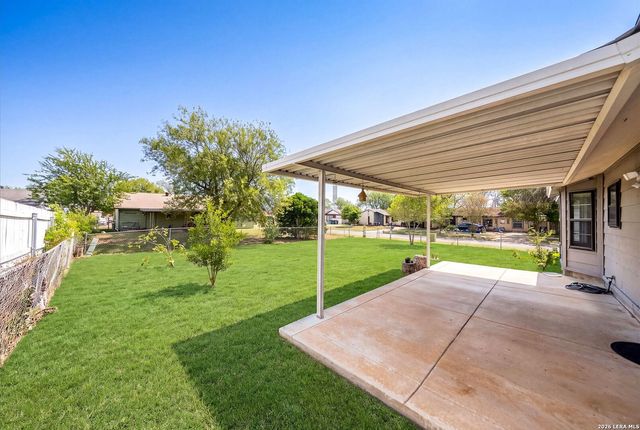 5803 WOODHOLLOW, San Antonio, TX 78218